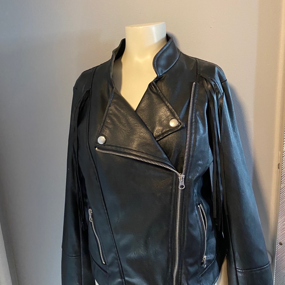 Jacket M